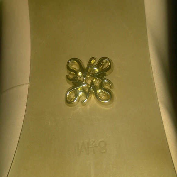 Vera Wang Platform Stilettos - Picture 7 of 7